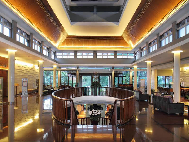 Bali Dynasty Resort Kuta  Exterior photo